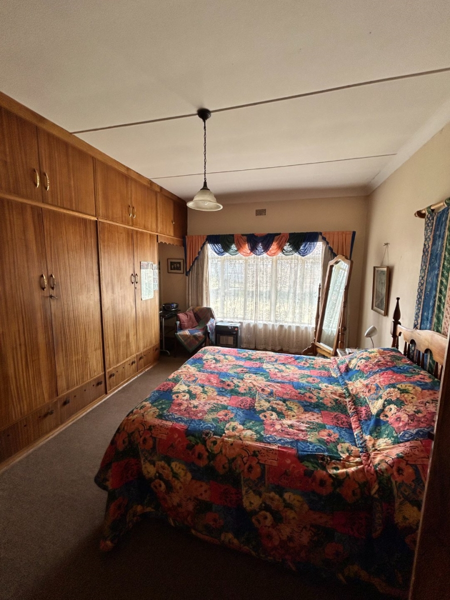 4 Bedroom Property for Sale in Hospitaalheuwel Free State